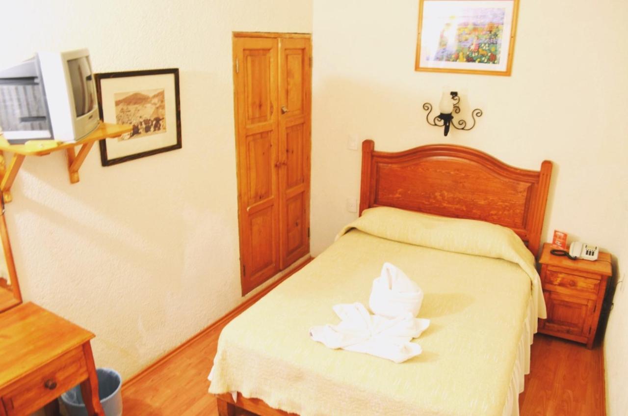 Hotel Don Quijote San Cristobal de las Casas Bagian luar foto
