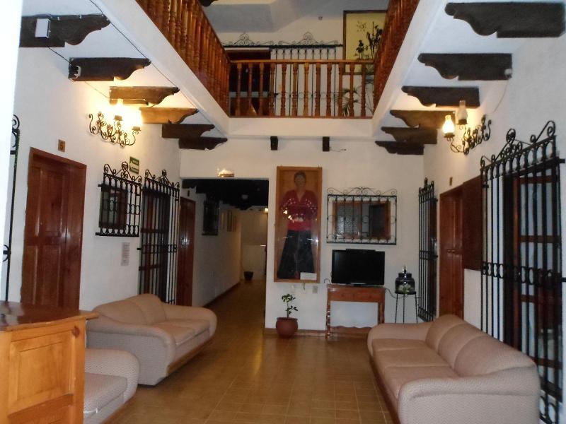 Hotel Don Quijote San Cristobal de las Casas Bagian luar foto