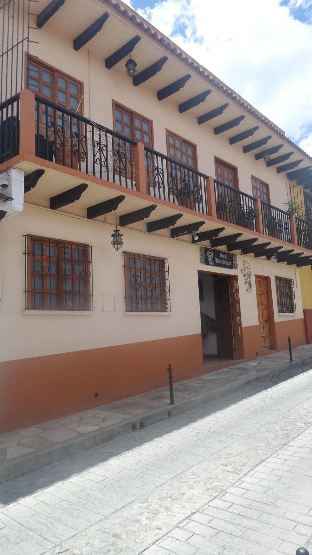 Hotel Don Quijote San Cristobal de las Casas Bagian luar foto